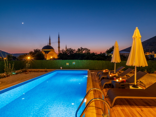  gece  -  Kasım
  | Kalkan Yeşilköy'de Çift Jakuzili 6 Kişilik Villa: Huzurlu Doğa Tatili